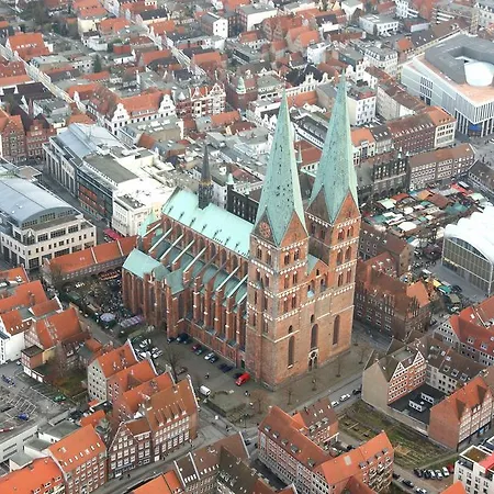 Möbliertes Wohnen In Der Lübecker Ganghausperle Smart Lübeck